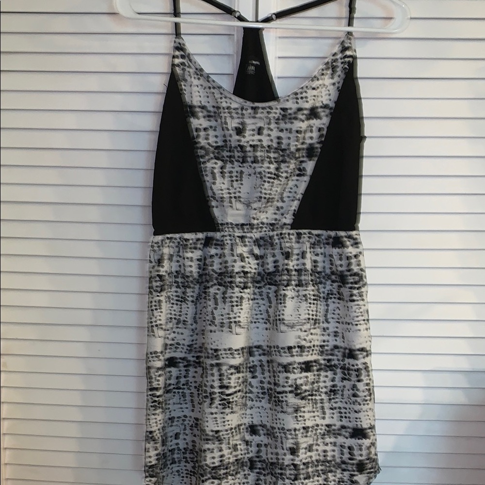 Hurley Black and White Mini Sundress med nwot